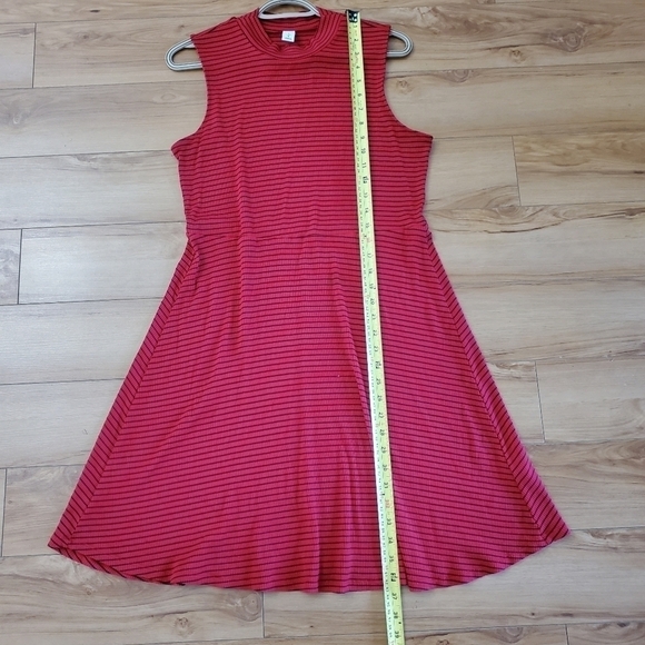 OLD Navy Women's Dress Mock Neck Red Stripes Ribbed Size Large - Picture 6 of 11